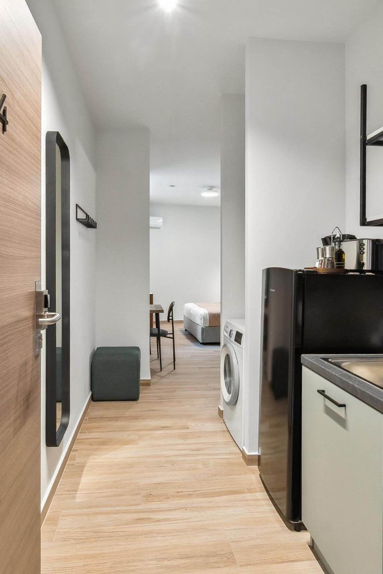 Limehome Athens Solonos City Center 客房 照片